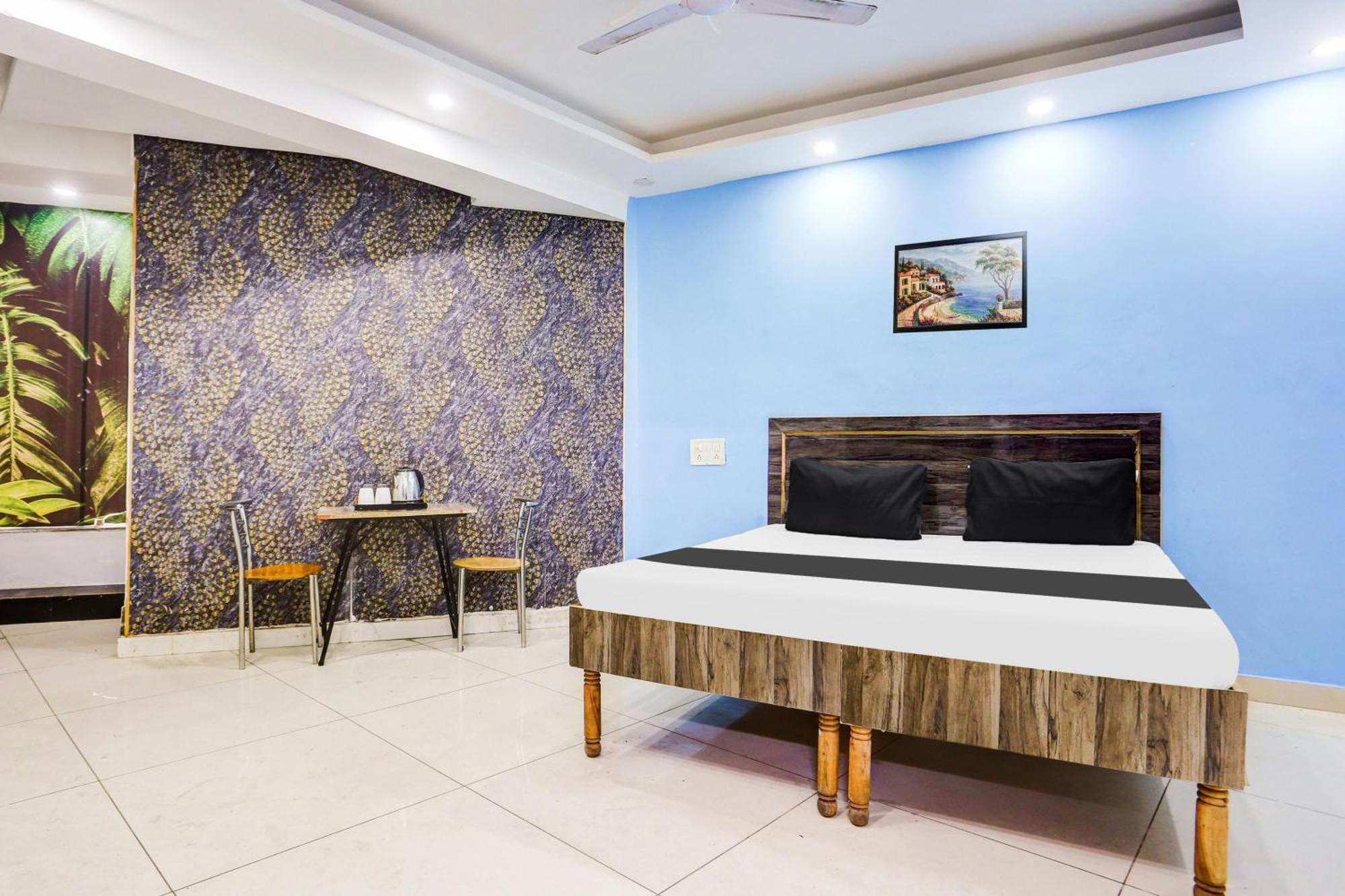 Hotel Rk Plaza Нью-Делі Екстер'єр фото
