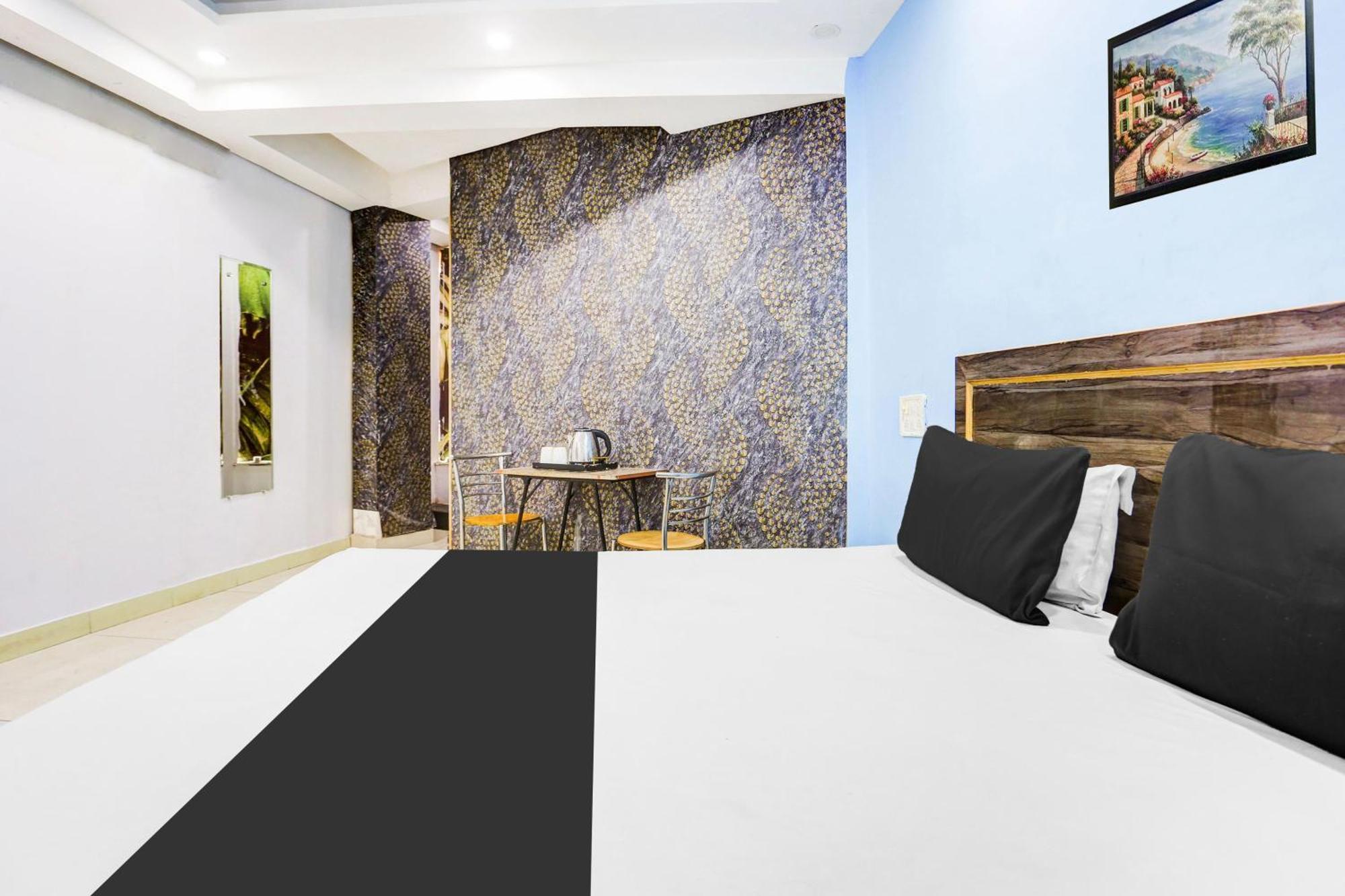 Hotel Rk Plaza Нью-Делі Екстер'єр фото